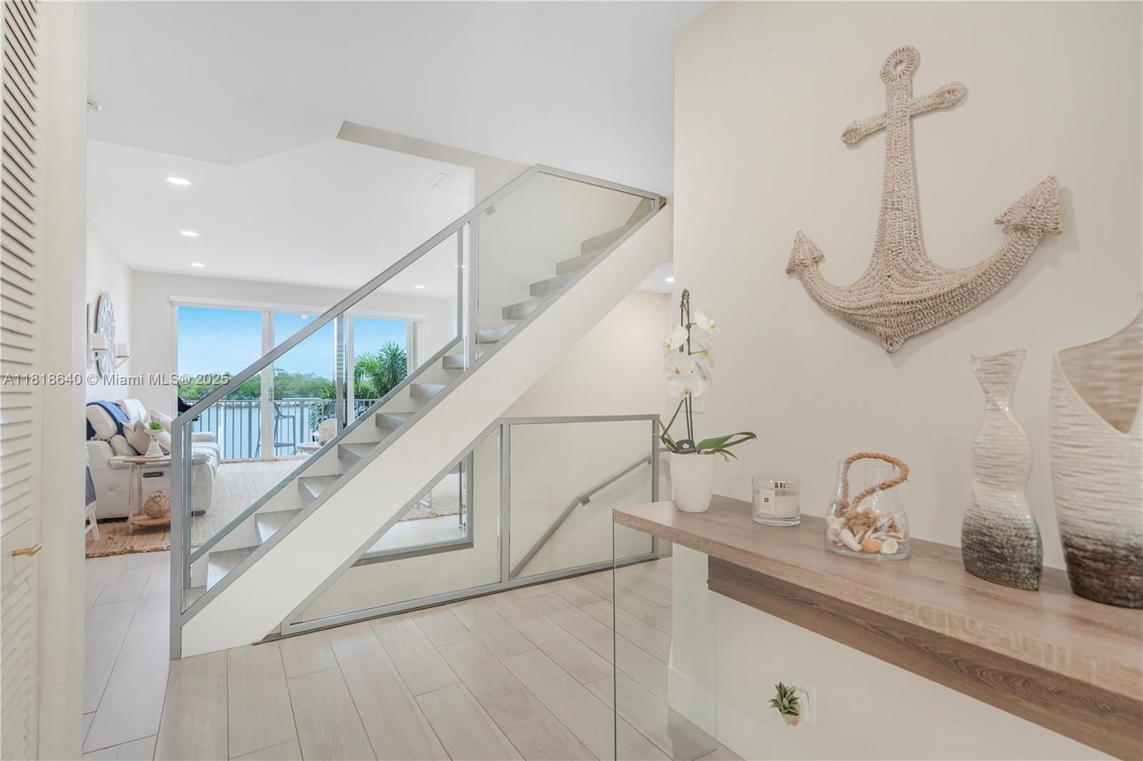 Hollywood, Florida, 33019, United States, 3 Bedrooms Bedrooms, ,4 BathroomsBathrooms,Residential,Active,1852751