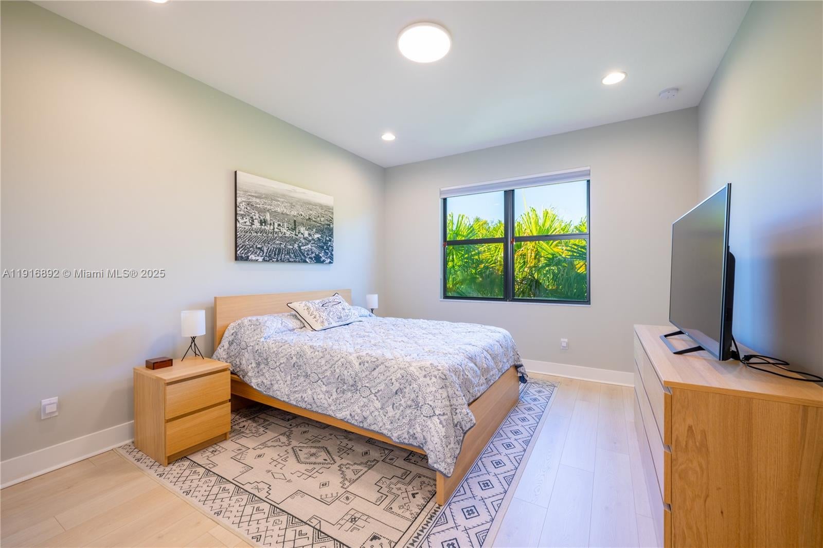 Palm Beach Gardens, Florida, 33418, United States, 5 Bedrooms Bedrooms, ,5 BathroomsBathrooms,Residential,Active,1995255