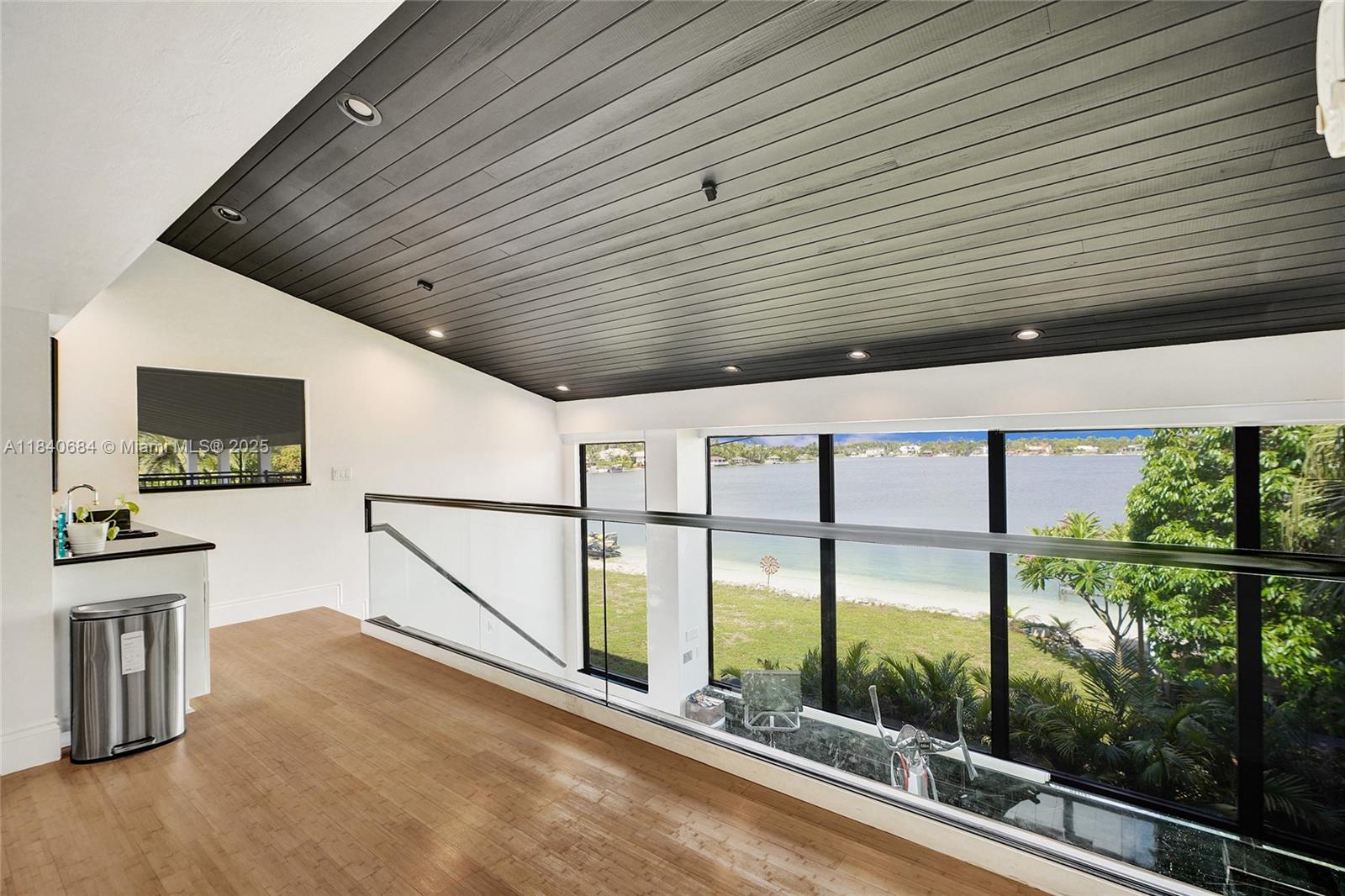 Miami, Florida, 33176, United States, 6 Bedrooms Bedrooms, ,4 BathroomsBathrooms,Residential,Active,1892592