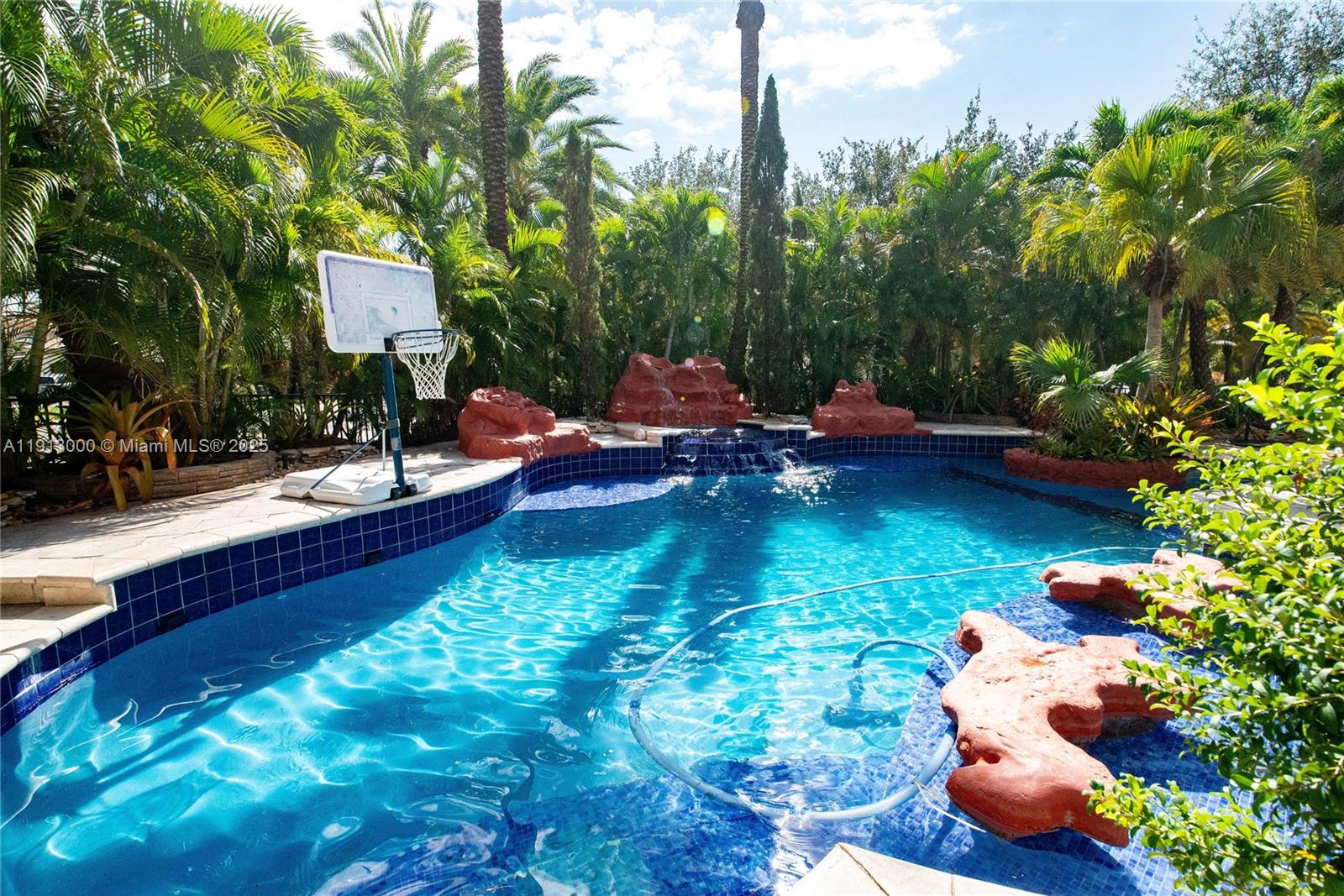 Boynton Beach, Florida, 33473, United States, 5 Bedrooms Bedrooms, ,5 BathroomsBathrooms,Residential,Active,1990581