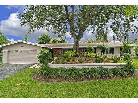 13795 SW 82ND AVE, PALMETTO BAY, FL 33158 - Image 1