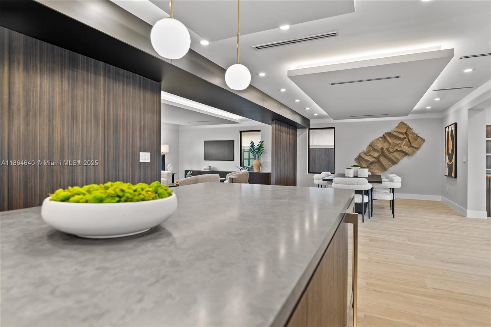 Fort Lauderdale, Florida, 33308, United States, 5 Bedrooms Bedrooms, ,4 BathroomsBathrooms,Residential,Active,1927651