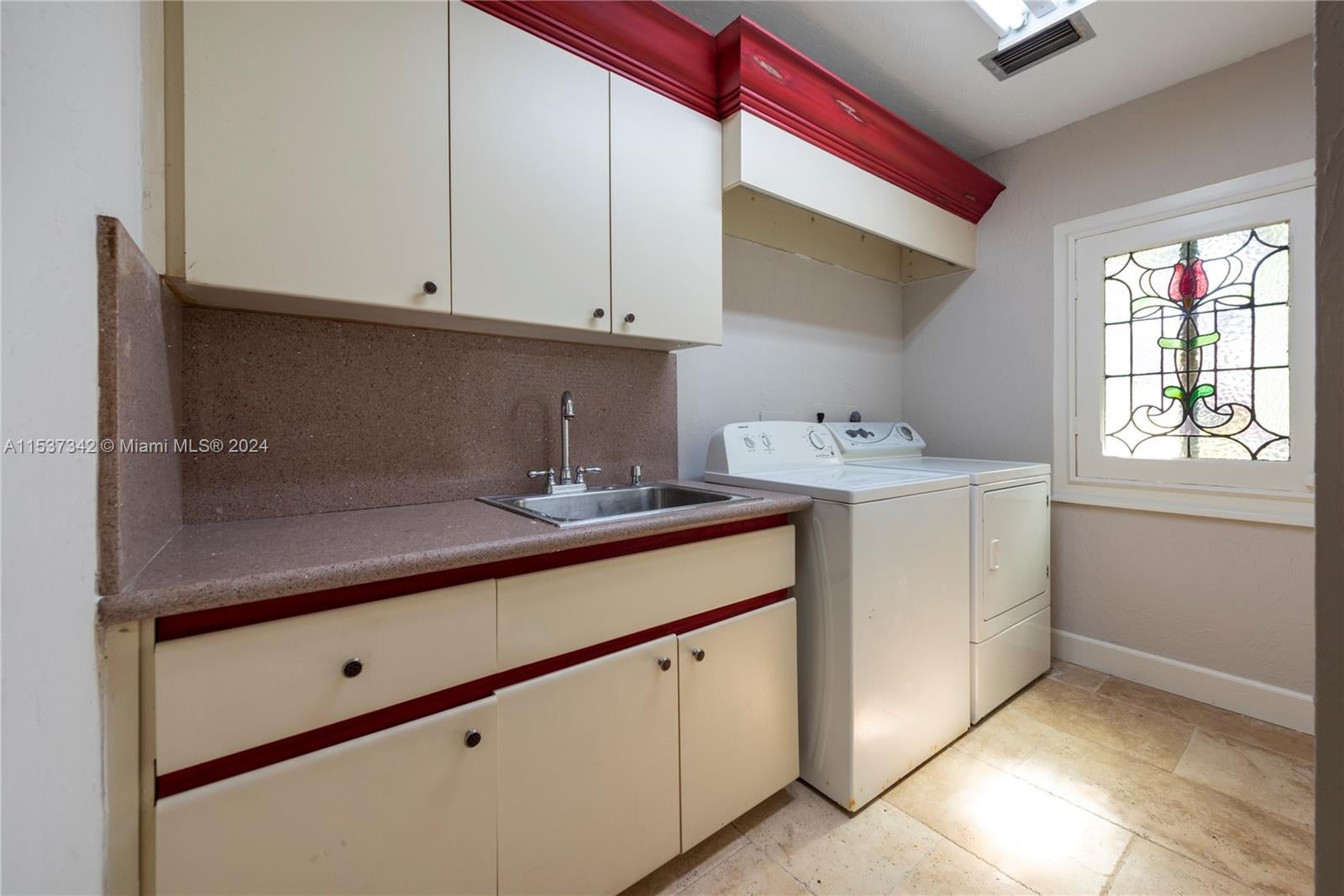 Weston, Florida, 33331, United States, ,5 BathroomsBathrooms,Residential,Active,1702942