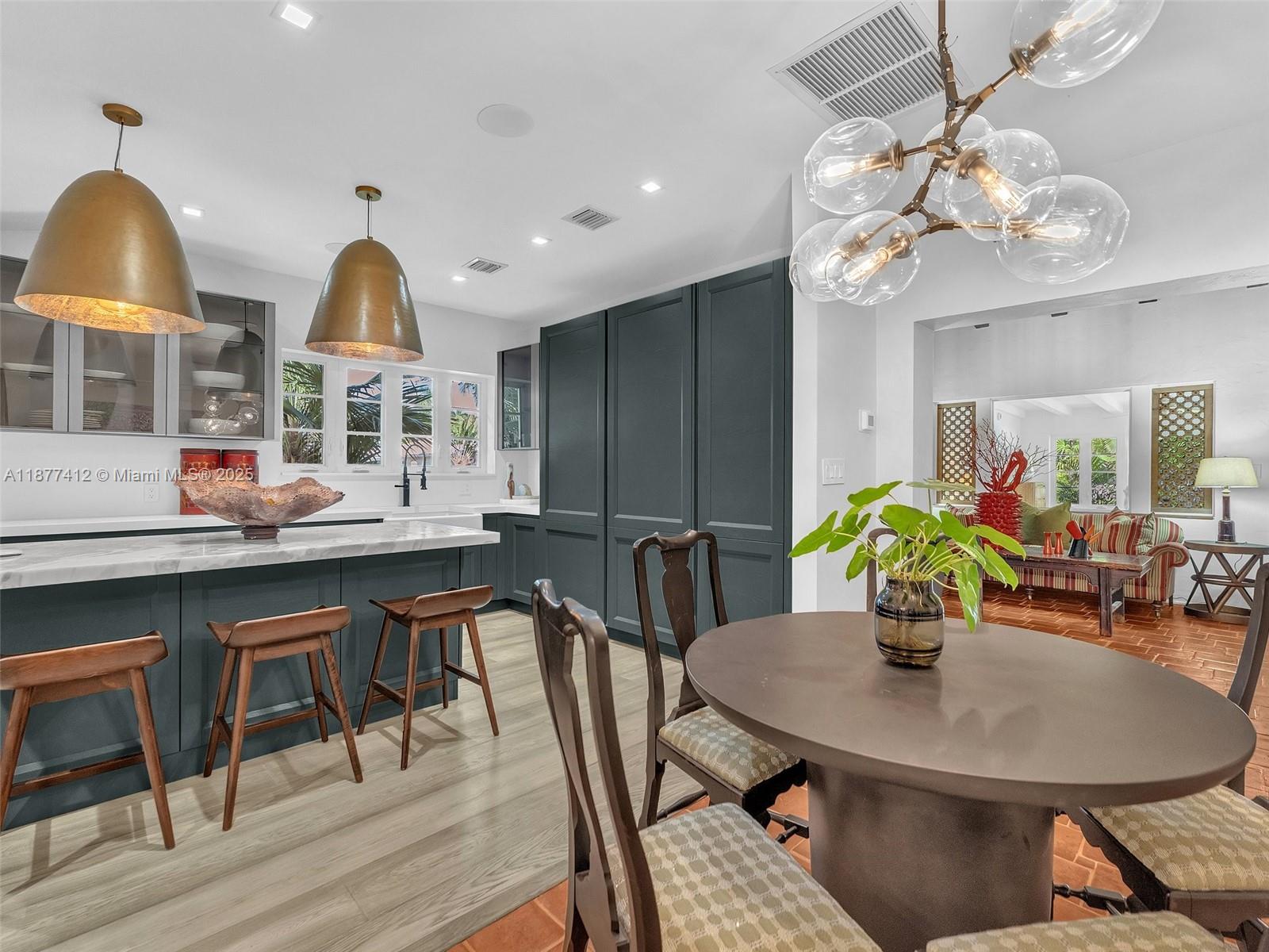 Hollywood, Florida, 33019, United States, 4 Bedrooms Bedrooms, ,6 BathroomsBathrooms,Residential,Active,1946512