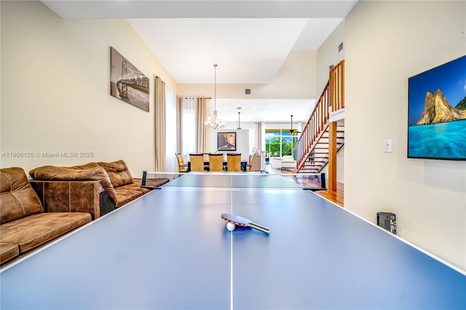 Hollywood, Florida, 33019, United States, 3 Bedrooms Bedrooms, ,3 BathroomsBathrooms,Residential,Active,1985592