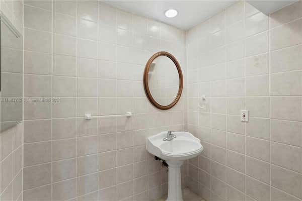 1205 MARIPOSA AVE APT 322, CORAL GABLES, FL 33146, photo 2 of 24