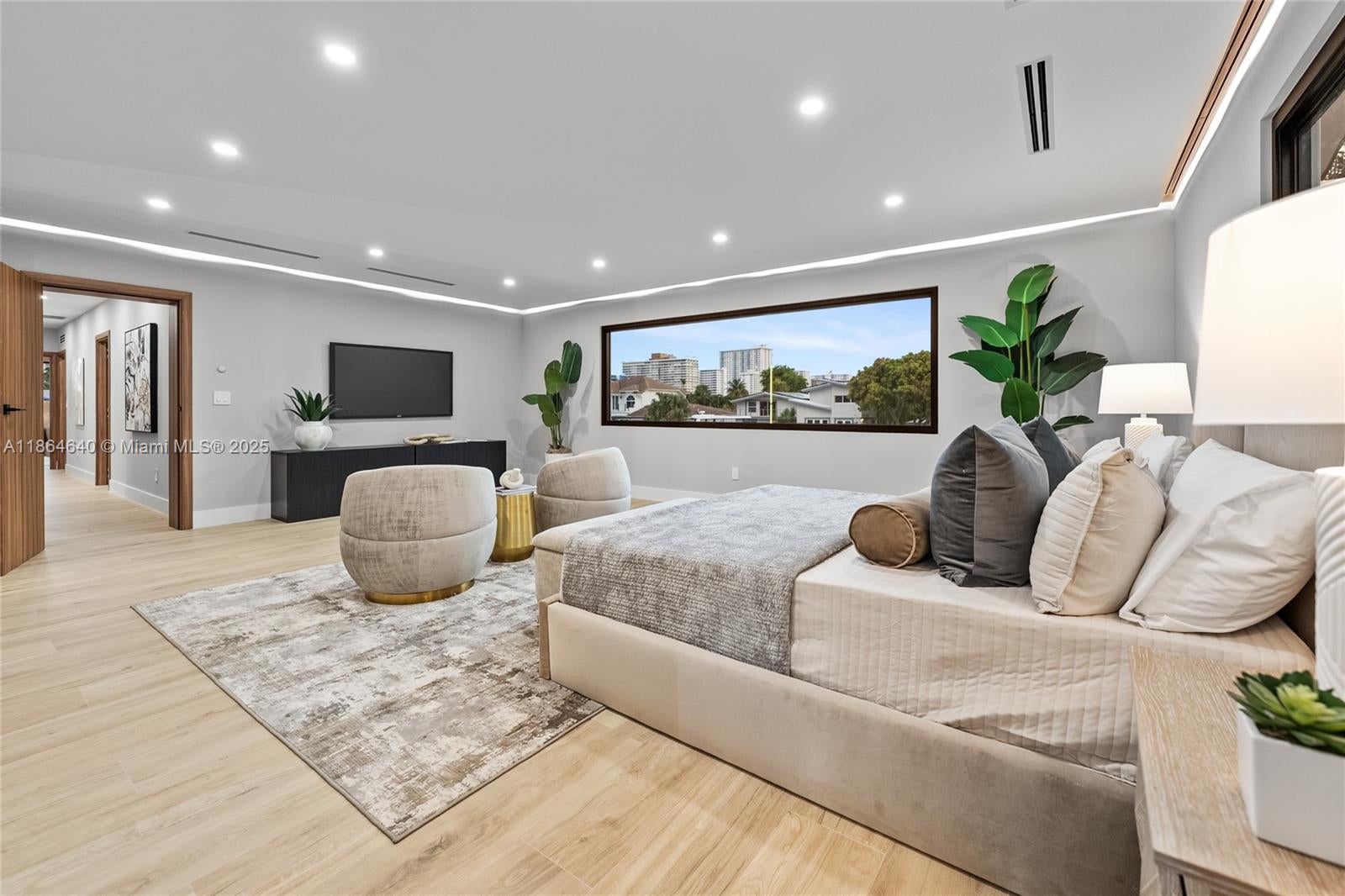 Fort Lauderdale, Florida, 33308, United States, 5 Bedrooms Bedrooms, ,4 BathroomsBathrooms,Residential,Active,1927651