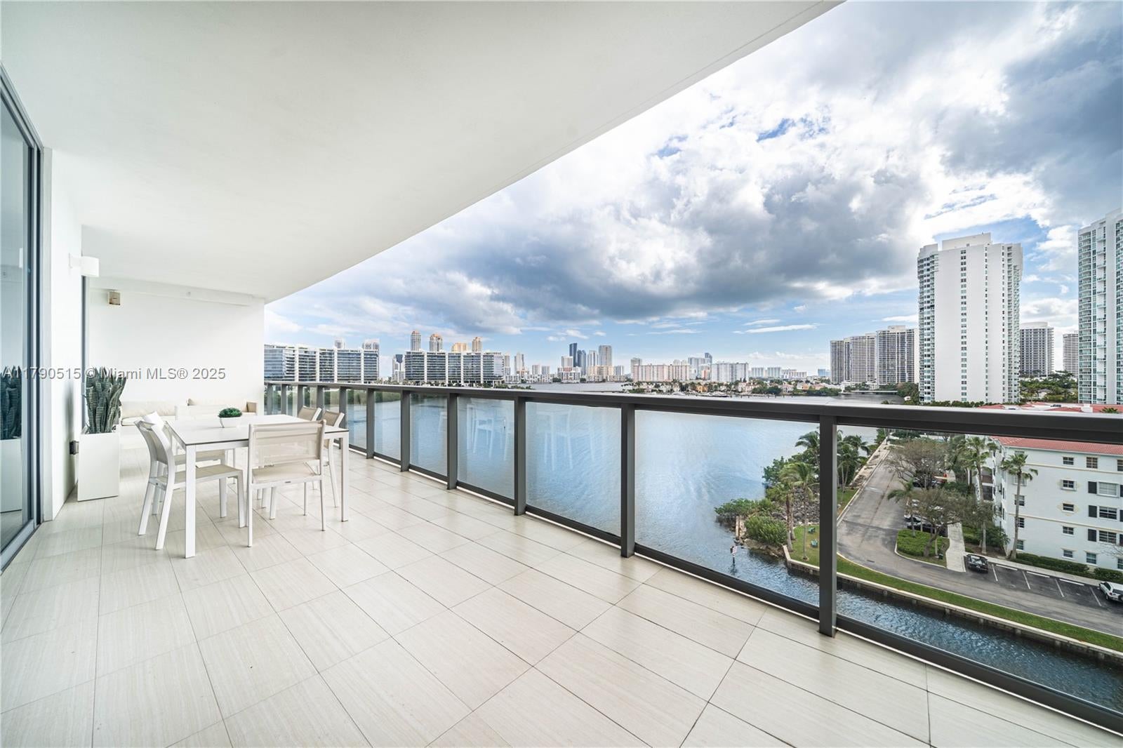 Aventura, Florida, 33180, United States, ,6 BathroomsBathrooms,Residential,Active,1781877