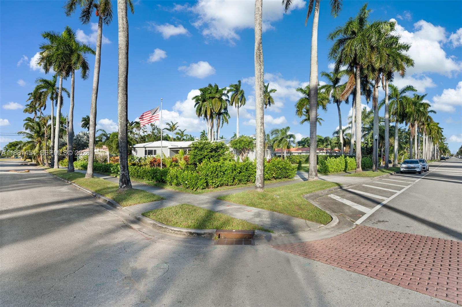 Hollywood, Florida, 33019, United States, 3 Bedrooms Bedrooms, ,3 BathroomsBathrooms,Residential,Active,1998579