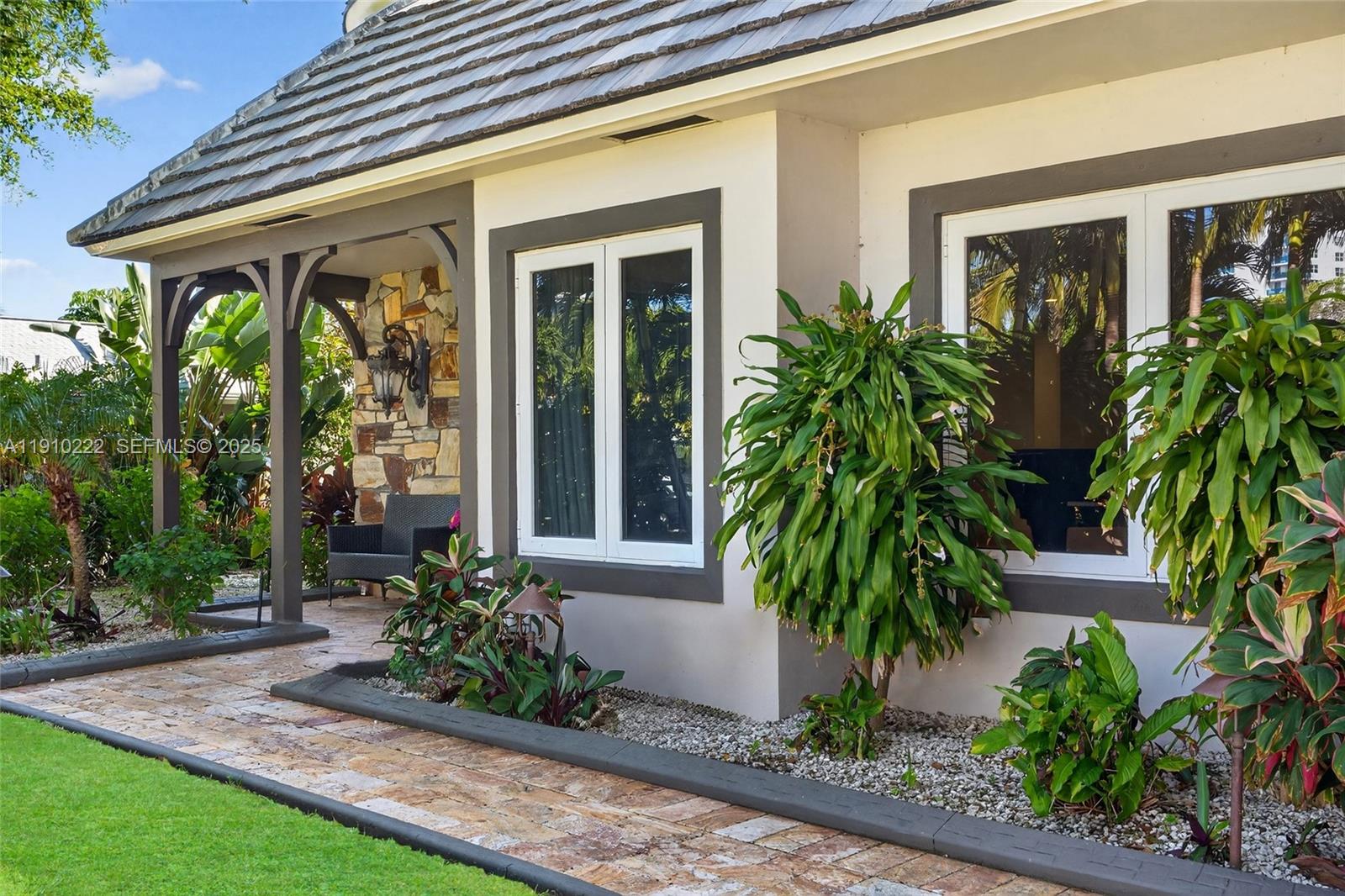 Pompano Beach, Florida, 33062, United States, 4 Bedrooms Bedrooms, ,3 BathroomsBathrooms,Residential,Active,2001345