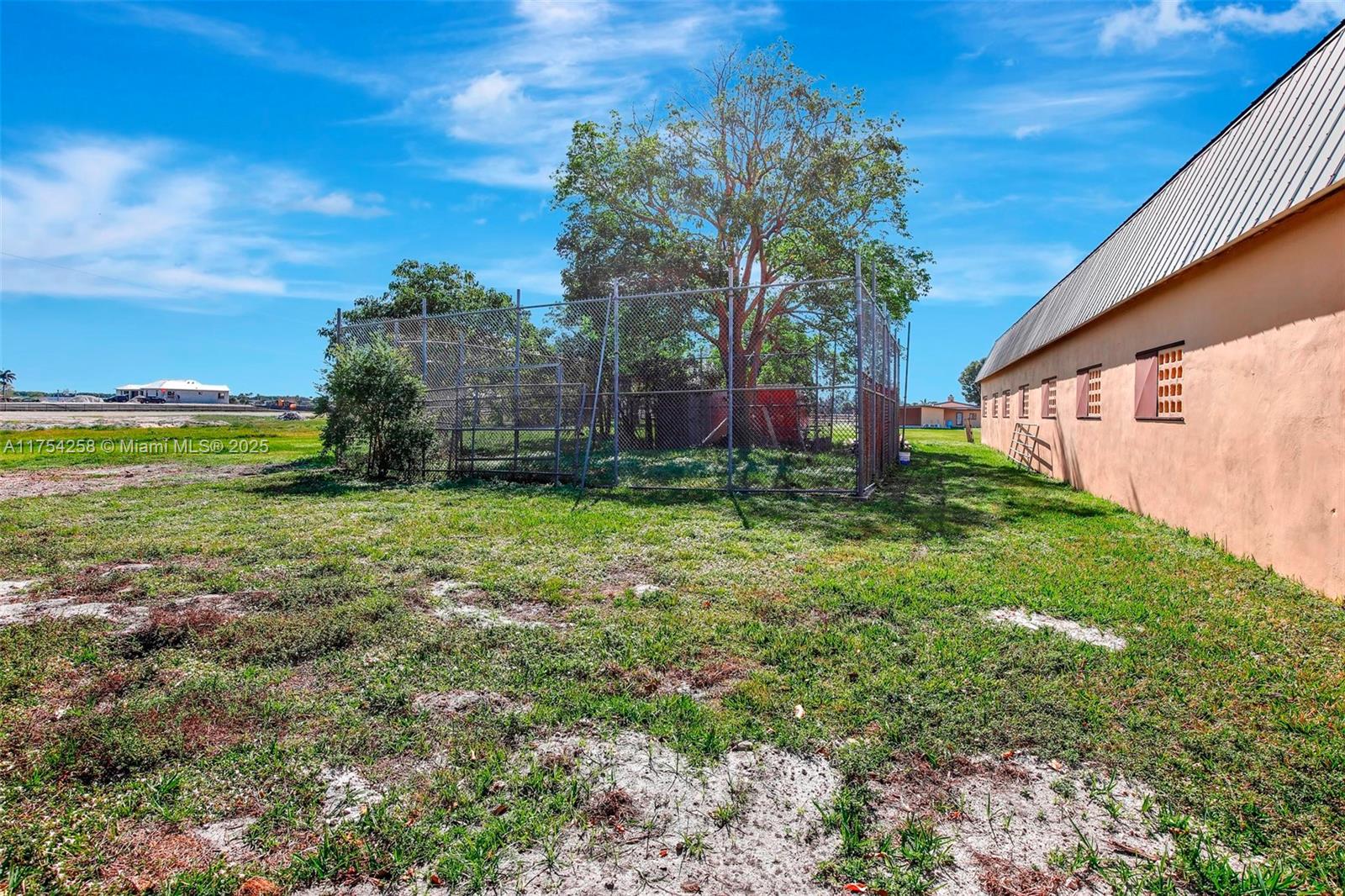 Miramar, Florida, 33027, United States, 5 Bedrooms Bedrooms, ,5 BathroomsBathrooms,Residential,Active,1718866