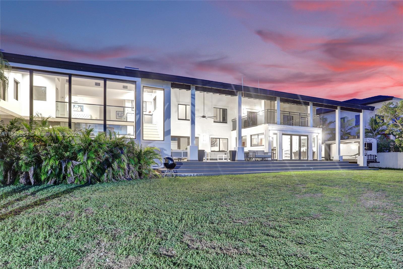 Miami, Florida, 33176, United States, 6 Bedrooms Bedrooms, ,4 BathroomsBathrooms,Residential,Active,1892592