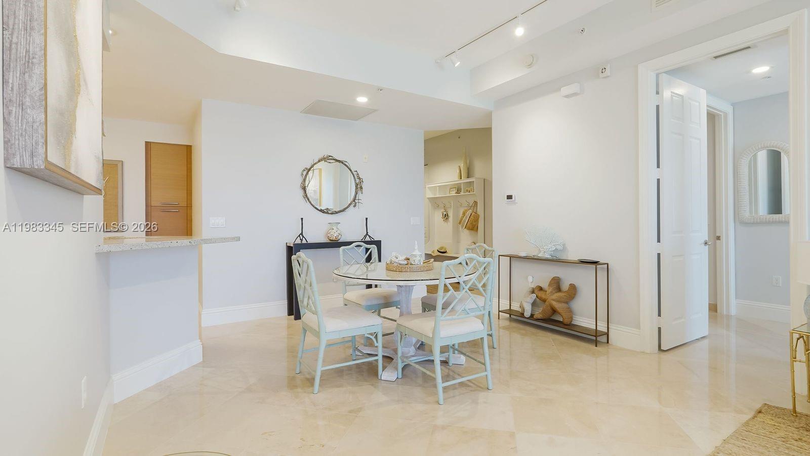 Lauderdale By The Sea, Florida, 33308, United States, 2 Bedrooms Bedrooms, ,2 BathroomsBathrooms,Residential,Active,2026763