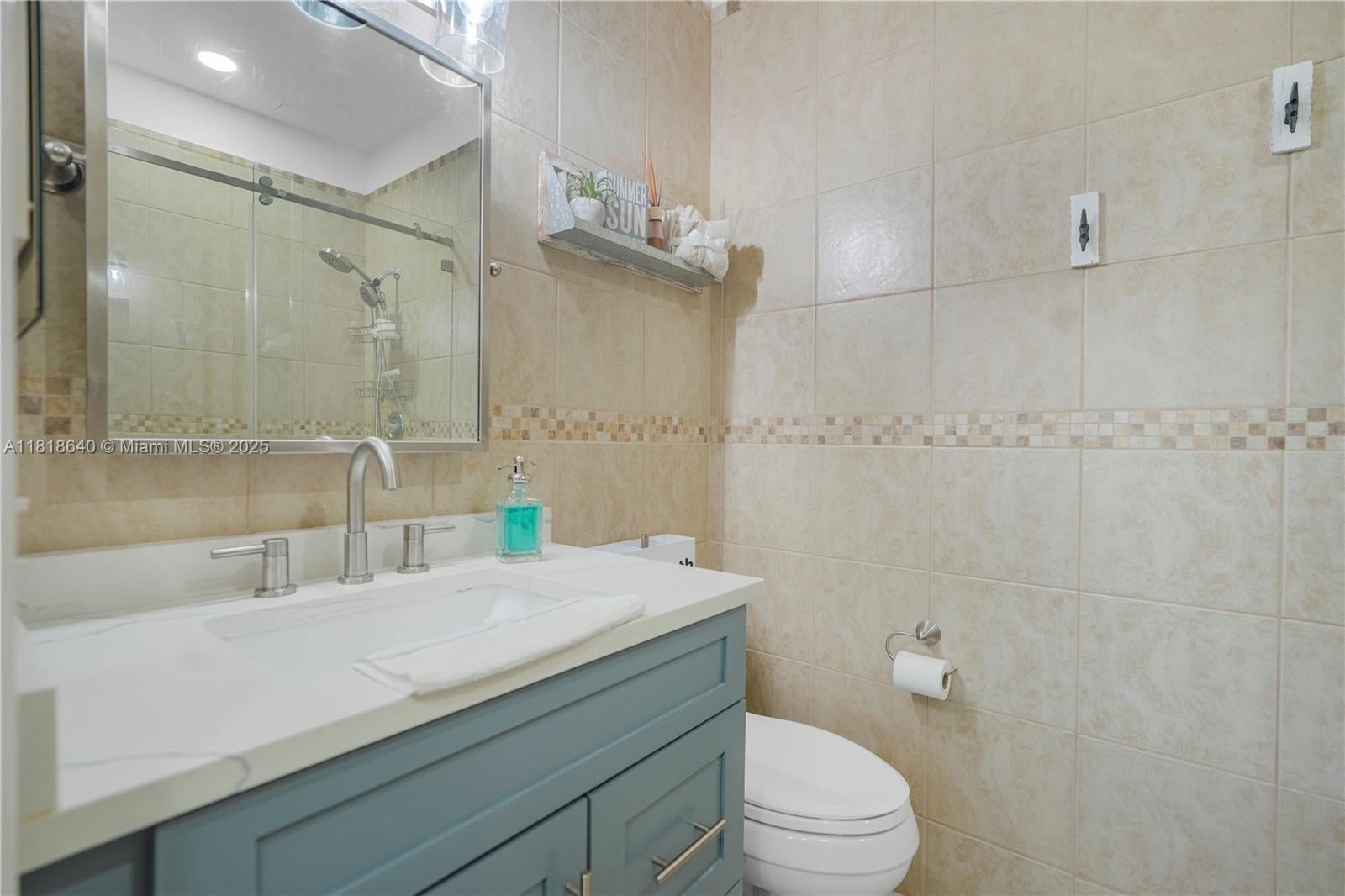 Hollywood, Florida, 33019, United States, 3 Bedrooms Bedrooms, ,4 BathroomsBathrooms,Residential,Active,1852751