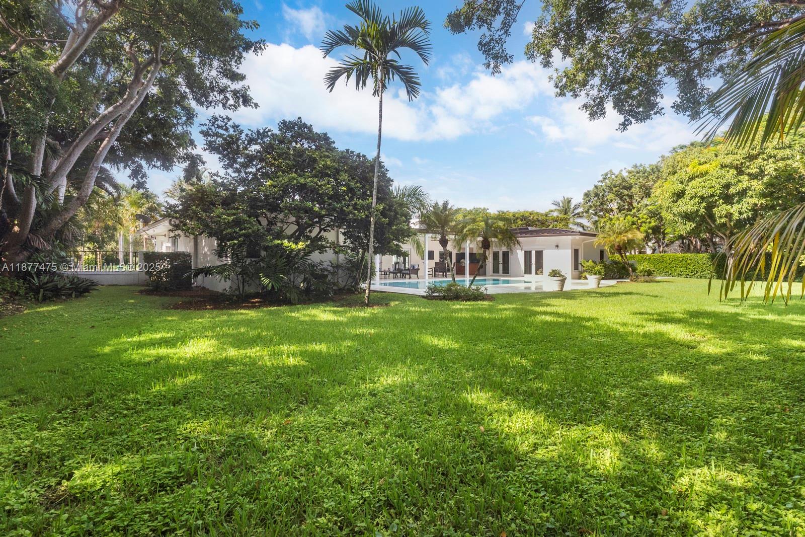 Pinecrest, Florida, 33156, United States, 4 Bedrooms Bedrooms, ,4 BathroomsBathrooms,Residential,Active,1944078