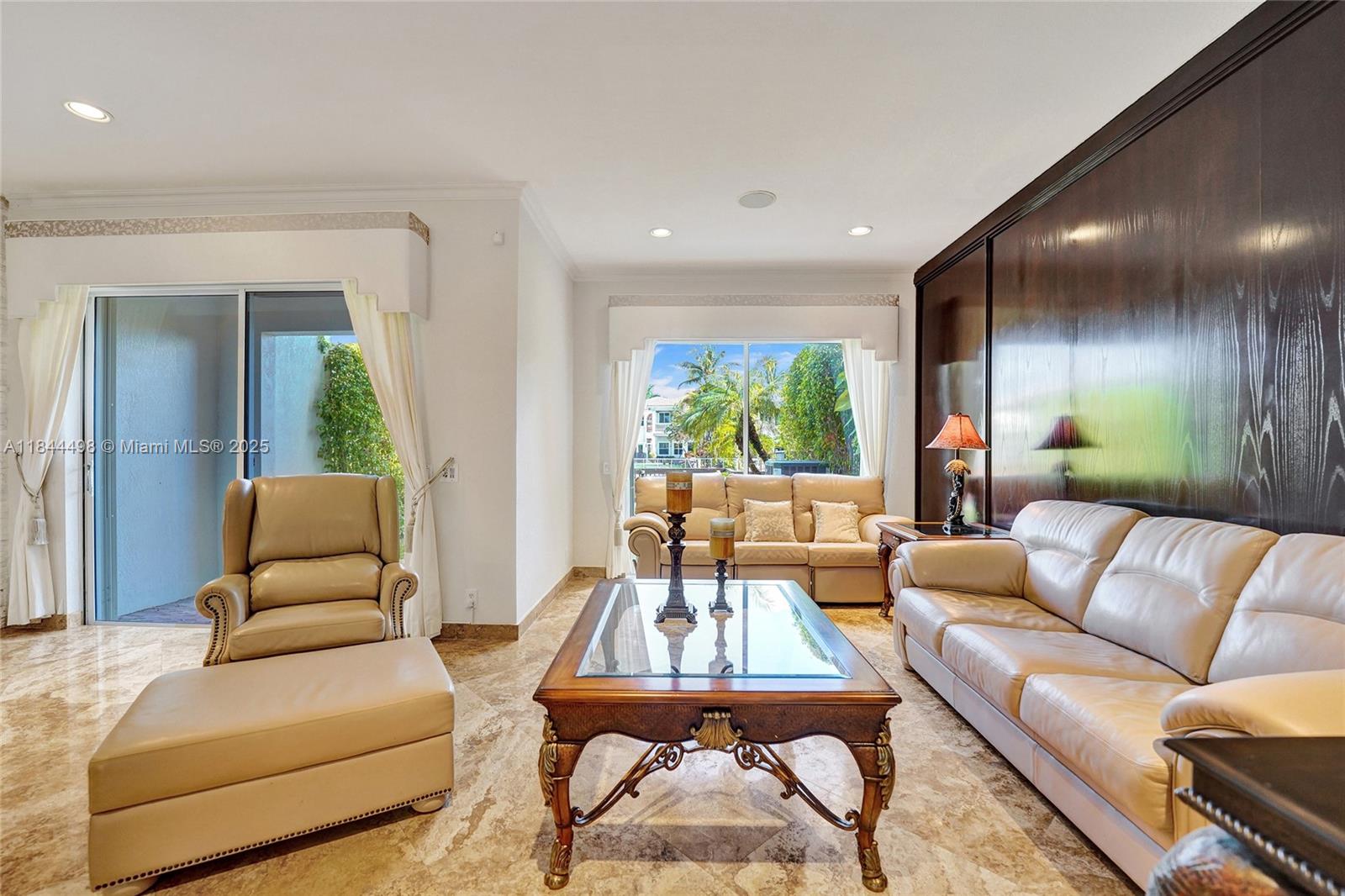 Hollywood, Florida, 33019, United States, 3 Bedrooms Bedrooms, ,2 BathroomsBathrooms,Residential,Active,1897997