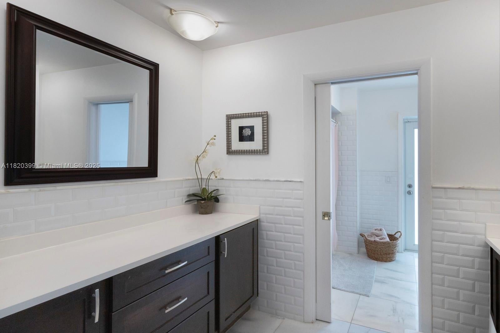 Pinecrest, Florida, 33156, United States, 4 Bedrooms Bedrooms, ,3 BathroomsBathrooms,Residential,Active,1990657