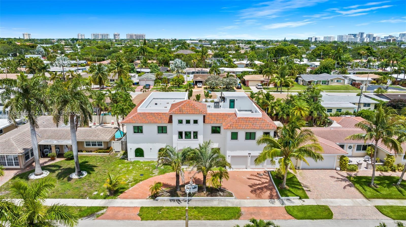 Fort Lauderdale, Florida, 33308, United States, 6 Bedrooms Bedrooms, ,5 BathroomsBathrooms,Residential,Active,1880026