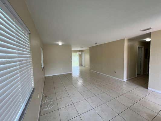 3381 NW 212TH ST, MIAMI GARDENS, FL 33056, photo 3 of 16