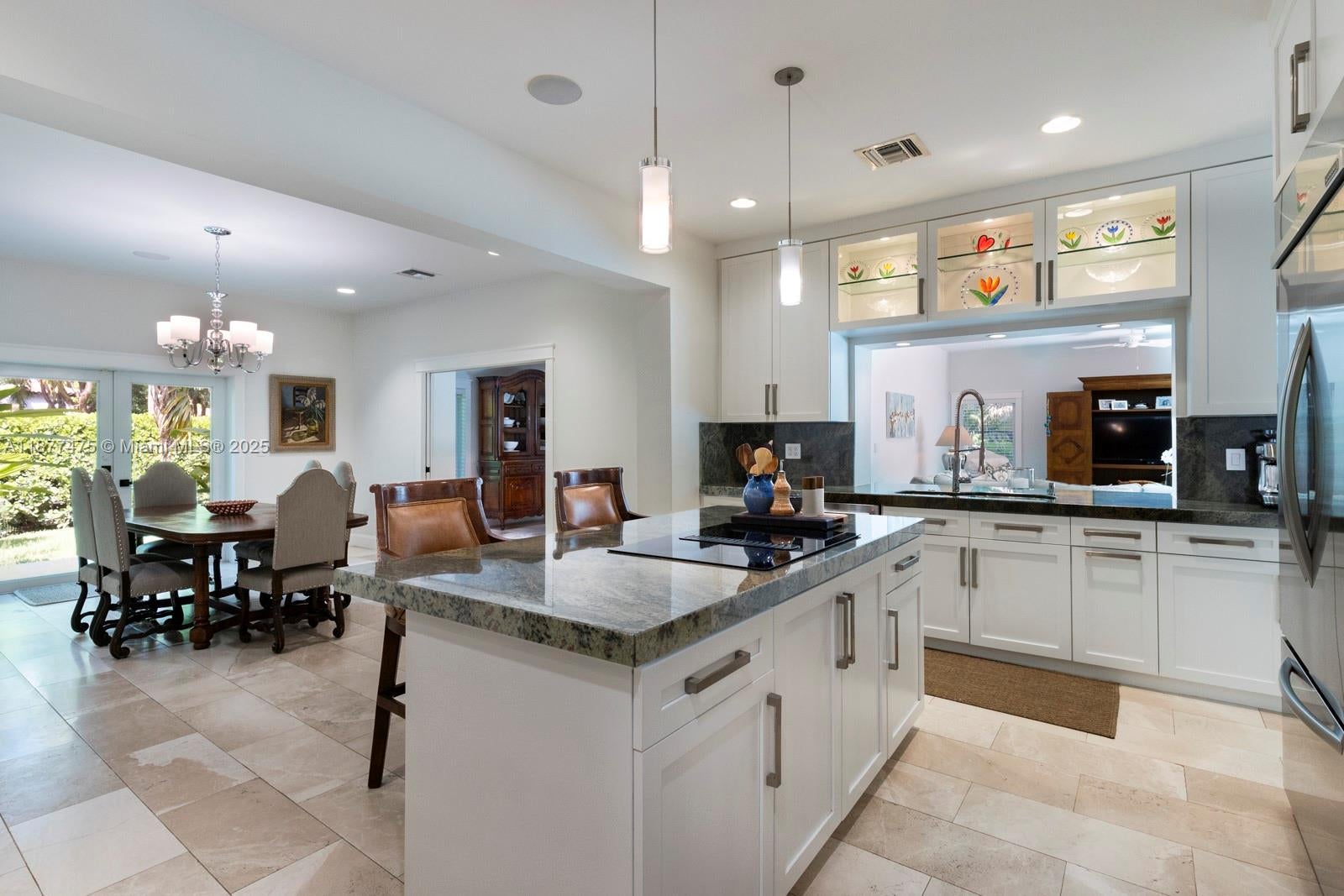 Pinecrest, Florida, 33156, United States, 4 Bedrooms Bedrooms, ,4 BathroomsBathrooms,Residential,Active,1944078