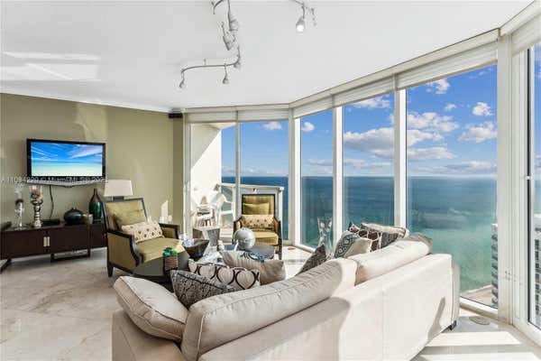 16699 COLLINS AVE APT 3608, SUNNY ISLES BEACH, FL 33160, photo 4 of 15