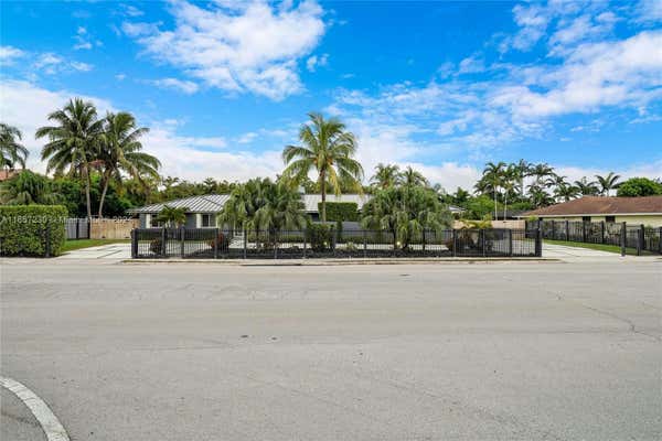 13700 SW 92ND AVE, MIAMI, FL 33176 - Image 1