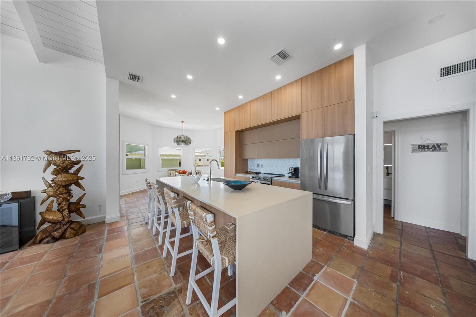 Islamorada, Florida, 33036, United States, 3 Bedrooms Bedrooms, ,4 BathroomsBathrooms,Residential,Active,1920260