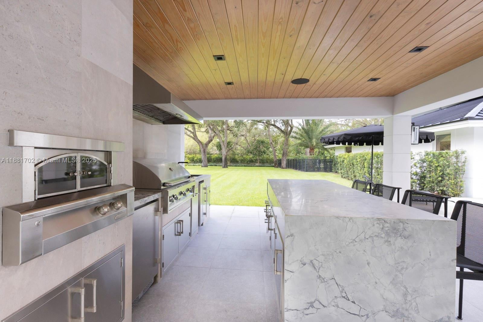 Pinecrest, Florida, 33156, United States, 5 Bedrooms Bedrooms, ,6 BathroomsBathrooms,Residential,Active,1945522