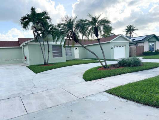 15632 SW 142ND CT, MIAMI, FL 33177, photo 4 of 26