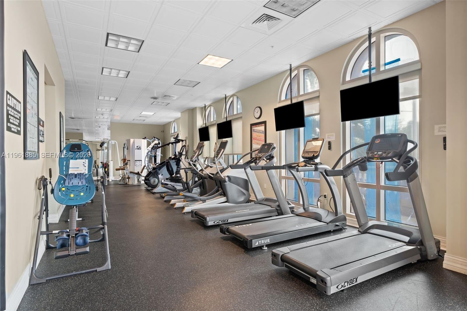 Hollywood, Florida, 33019, United States, 3 Bedrooms Bedrooms, ,4 BathroomsBathrooms,Residential,Active,2016727