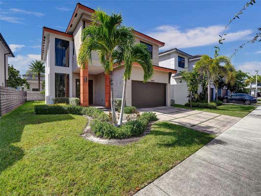 15464 NW 88TH CT, MIAMI LAKES, FL 33018 - Image 1