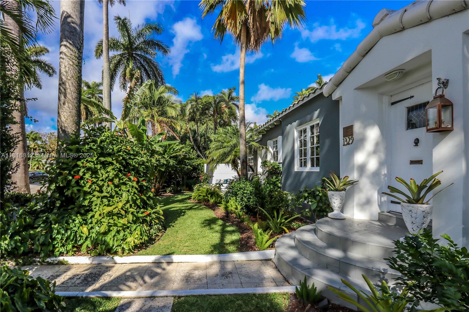 Hollywood, Florida, 33019, United States, 4 Bedrooms Bedrooms, ,4 BathroomsBathrooms,Residential,Active,1843428