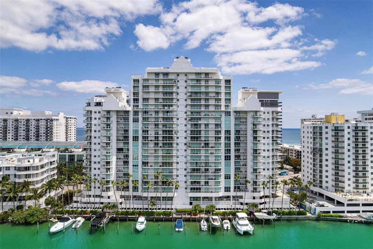 5900 Collins Ave Unit 805  