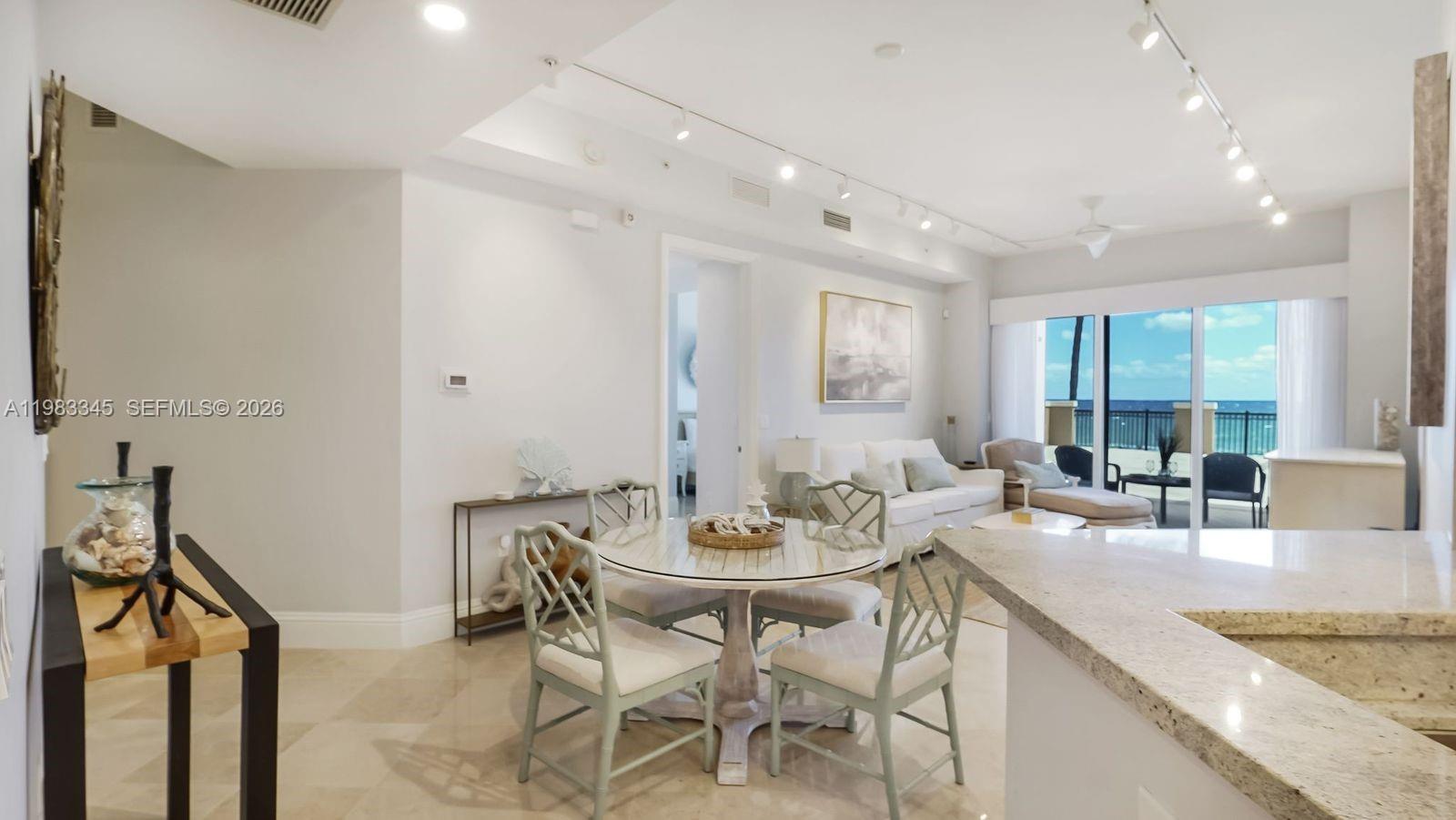 Lauderdale By The Sea, Florida, 33308, United States, 2 Bedrooms Bedrooms, ,2 BathroomsBathrooms,Residential,Active,2026763