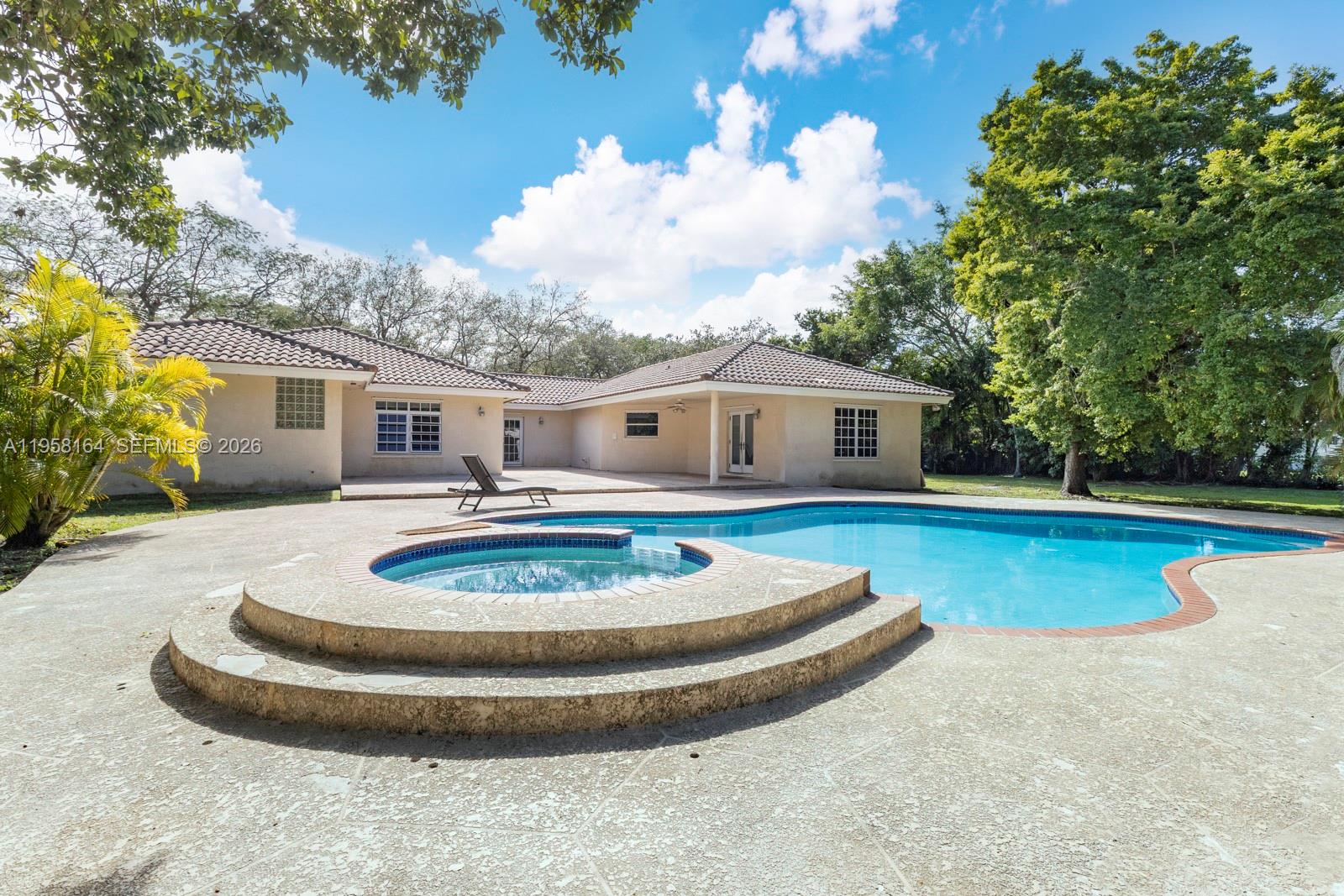 Pinecrest, Florida, 33156, United States, 5 Bedrooms Bedrooms, ,4 BathroomsBathrooms,Residential,Active,2015225