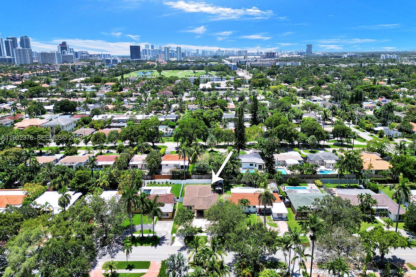 Hollywood, Florida, 33019, United States, 4 Bedrooms Bedrooms, ,4 BathroomsBathrooms,Residential,Active,2007335