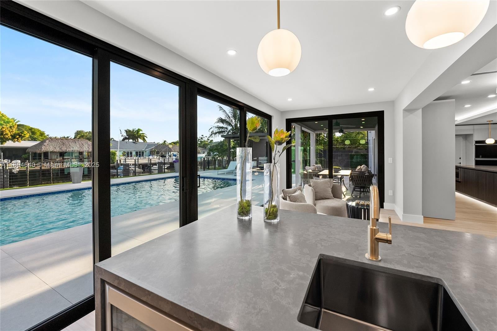 Fort Lauderdale, Florida, 33308, United States, 5 Bedrooms Bedrooms, ,4 BathroomsBathrooms,Residential,Active,1927651