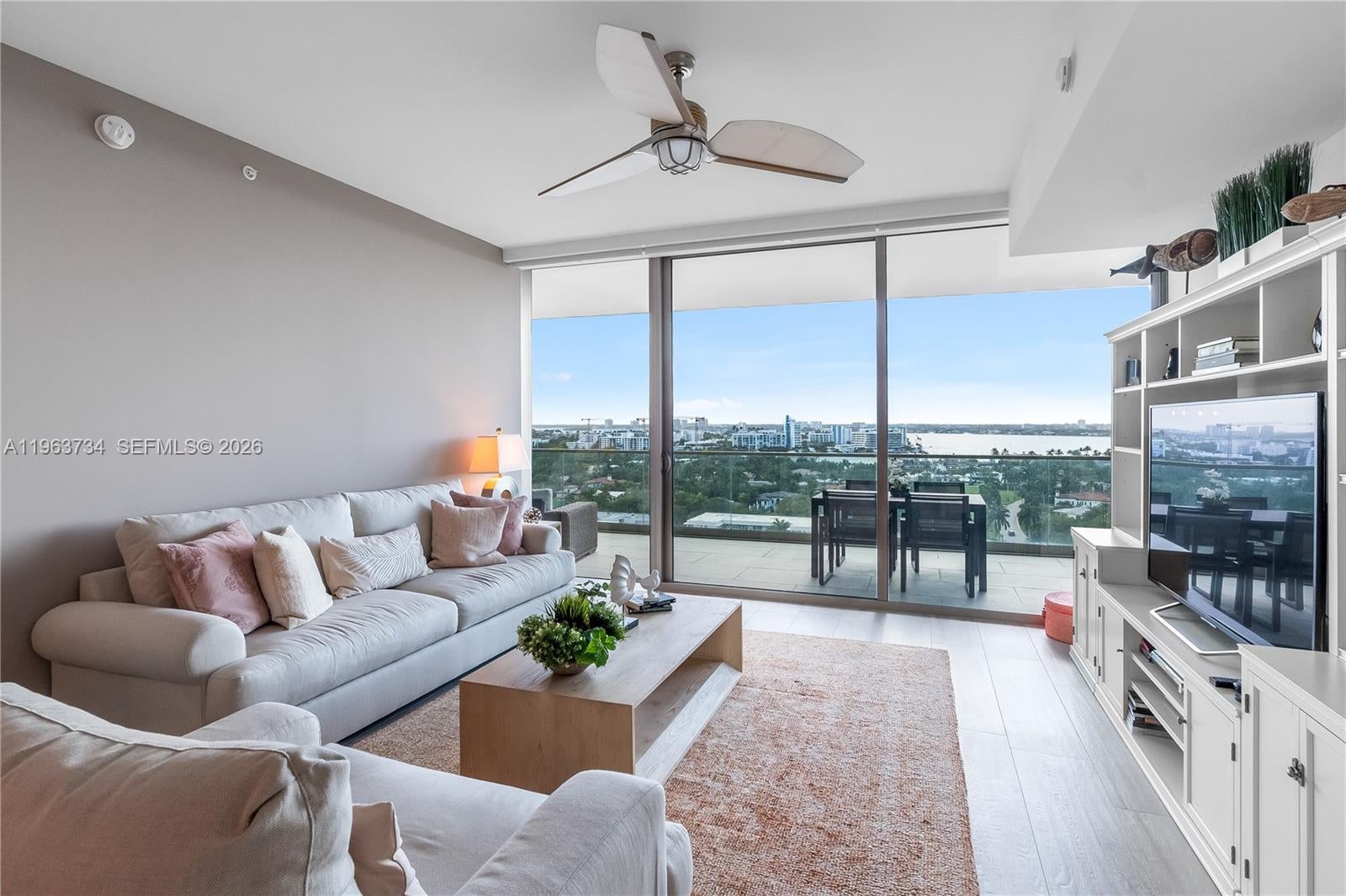 Bal Harbour, Florida, 33154, United States, 2 Bedrooms Bedrooms, ,3 BathroomsBathrooms,Residential,Active,2017109