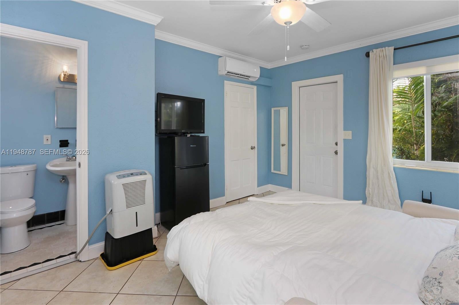 Hollywood, Florida, 33019, United States, 4 Bedrooms Bedrooms, ,4 BathroomsBathrooms,Residential,Active,2011455