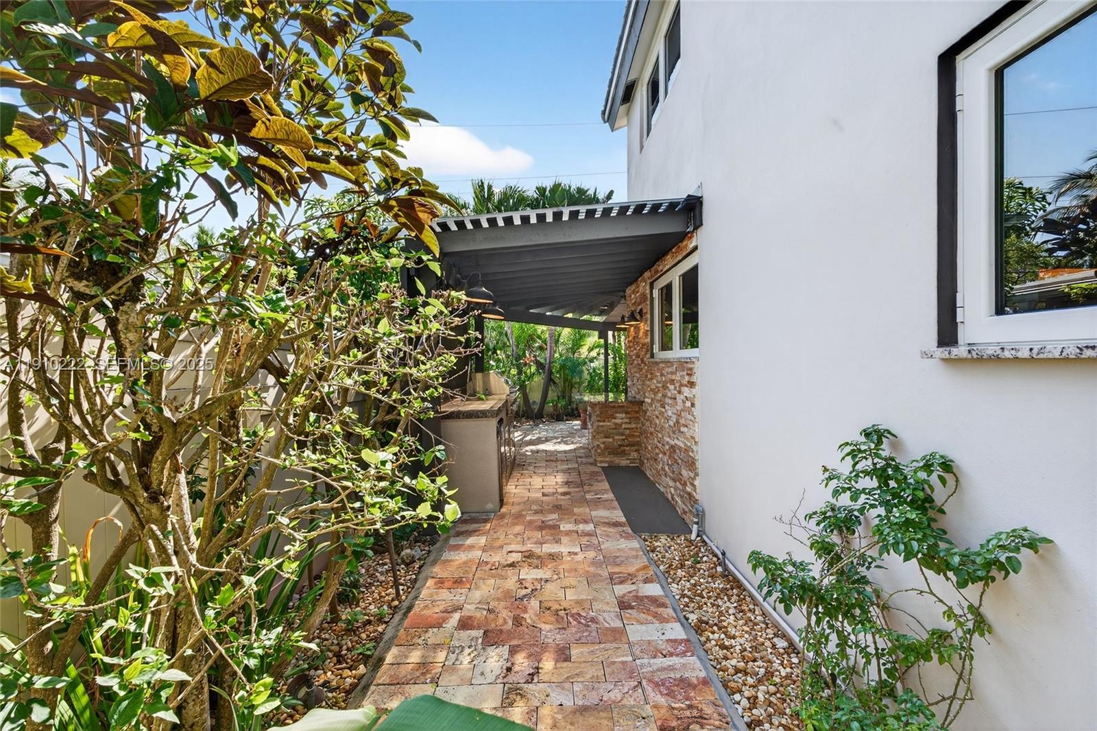 Pompano Beach, Florida, 33062, United States, 4 Bedrooms Bedrooms, ,3 BathroomsBathrooms,Residential,Active,2001345