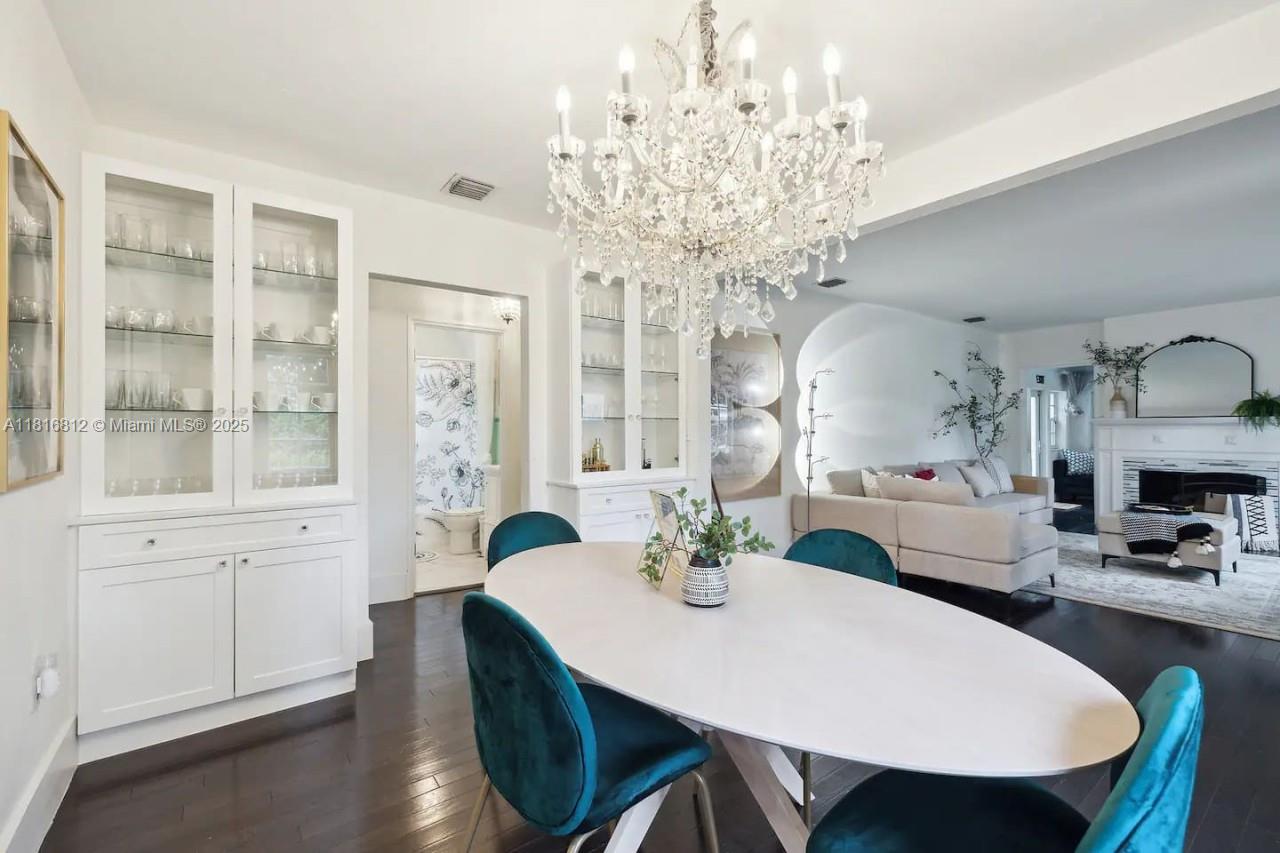 Hollywood, Florida, 33019, United States, 4 Bedrooms Bedrooms, ,4 BathroomsBathrooms,Residential,Active,1843428