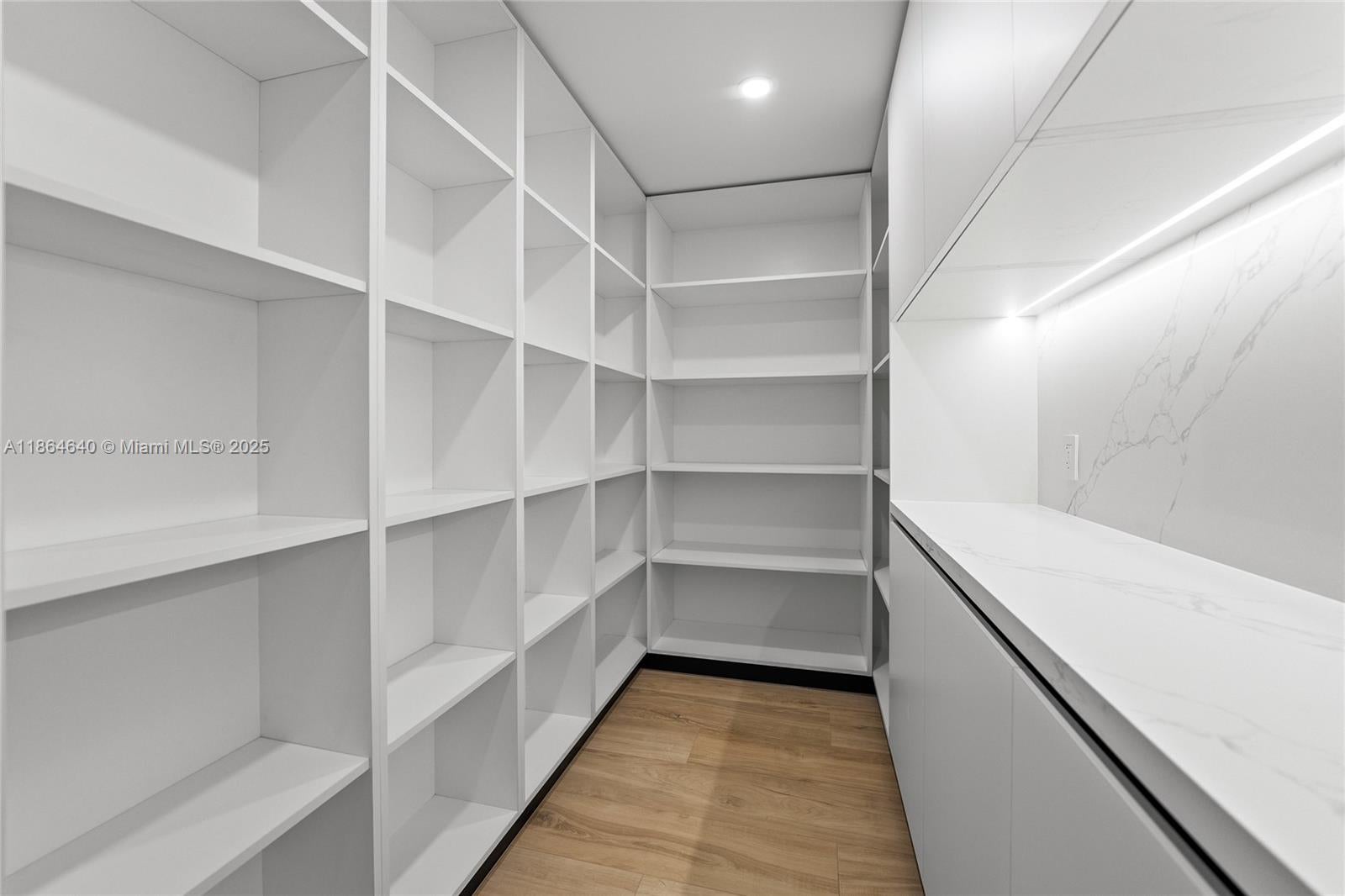 Fort Lauderdale, Florida, 33308, United States, 5 Bedrooms Bedrooms, ,4 BathroomsBathrooms,Residential,Active,1927651