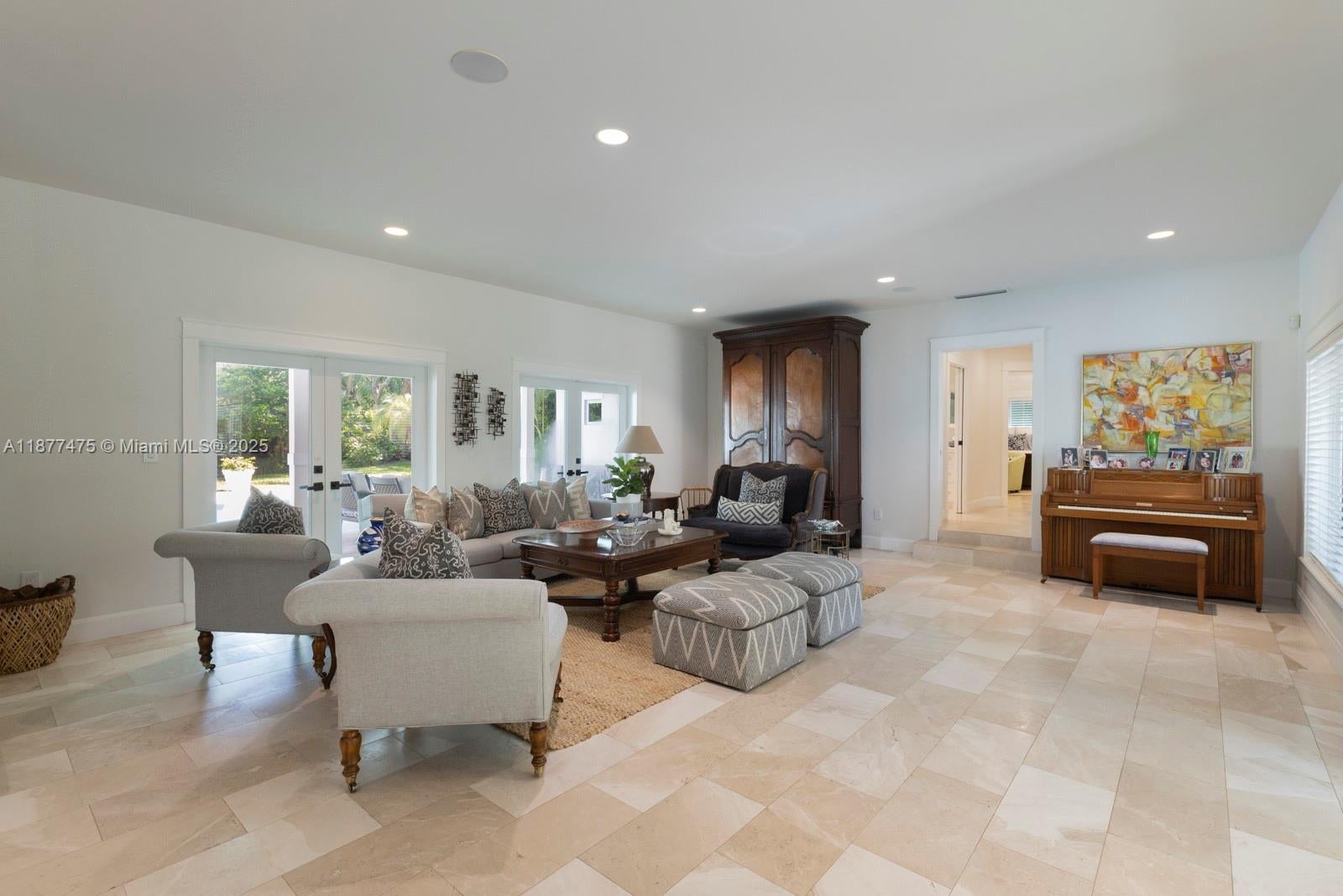 Pinecrest, Florida, 33156, United States, 4 Bedrooms Bedrooms, ,4 BathroomsBathrooms,Residential,Active,1944078