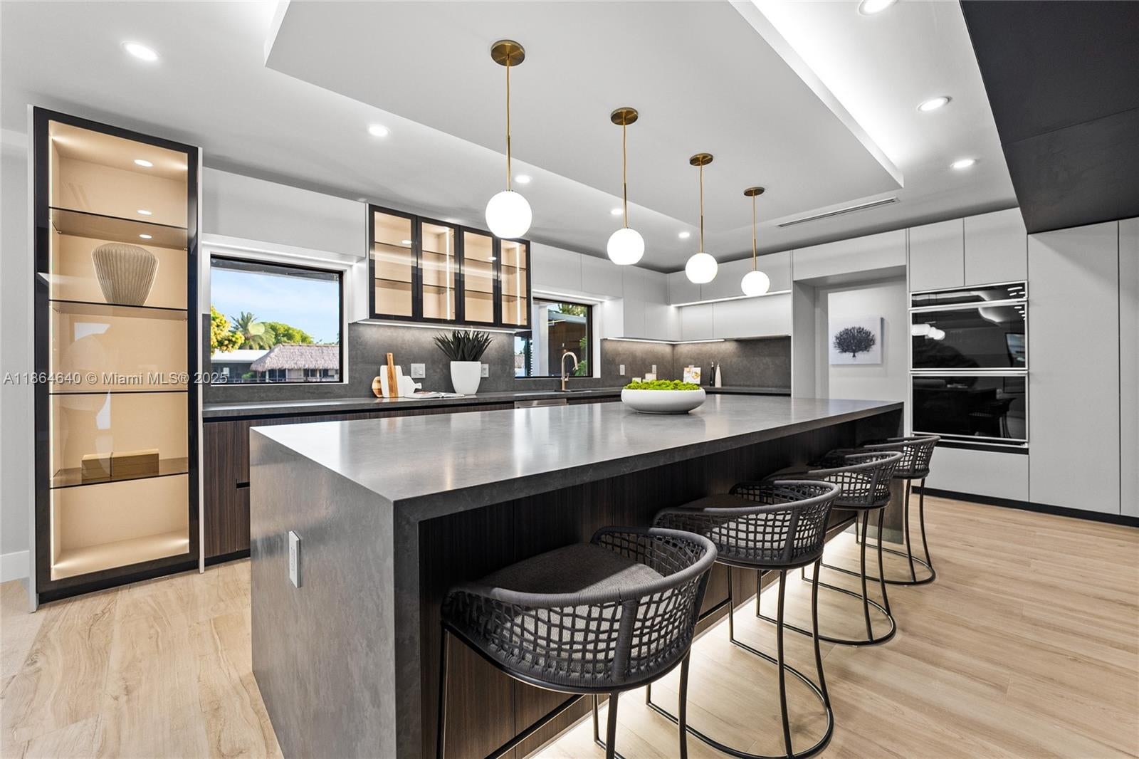 Fort Lauderdale, Florida, 33308, United States, 5 Bedrooms Bedrooms, ,4 BathroomsBathrooms,Residential,Active,1927651