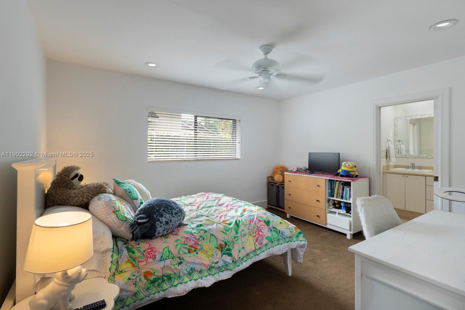 Pinecrest, Florida, 33156, United States, 4 Bedrooms Bedrooms, ,3 BathroomsBathrooms,Residential,Active,1969653