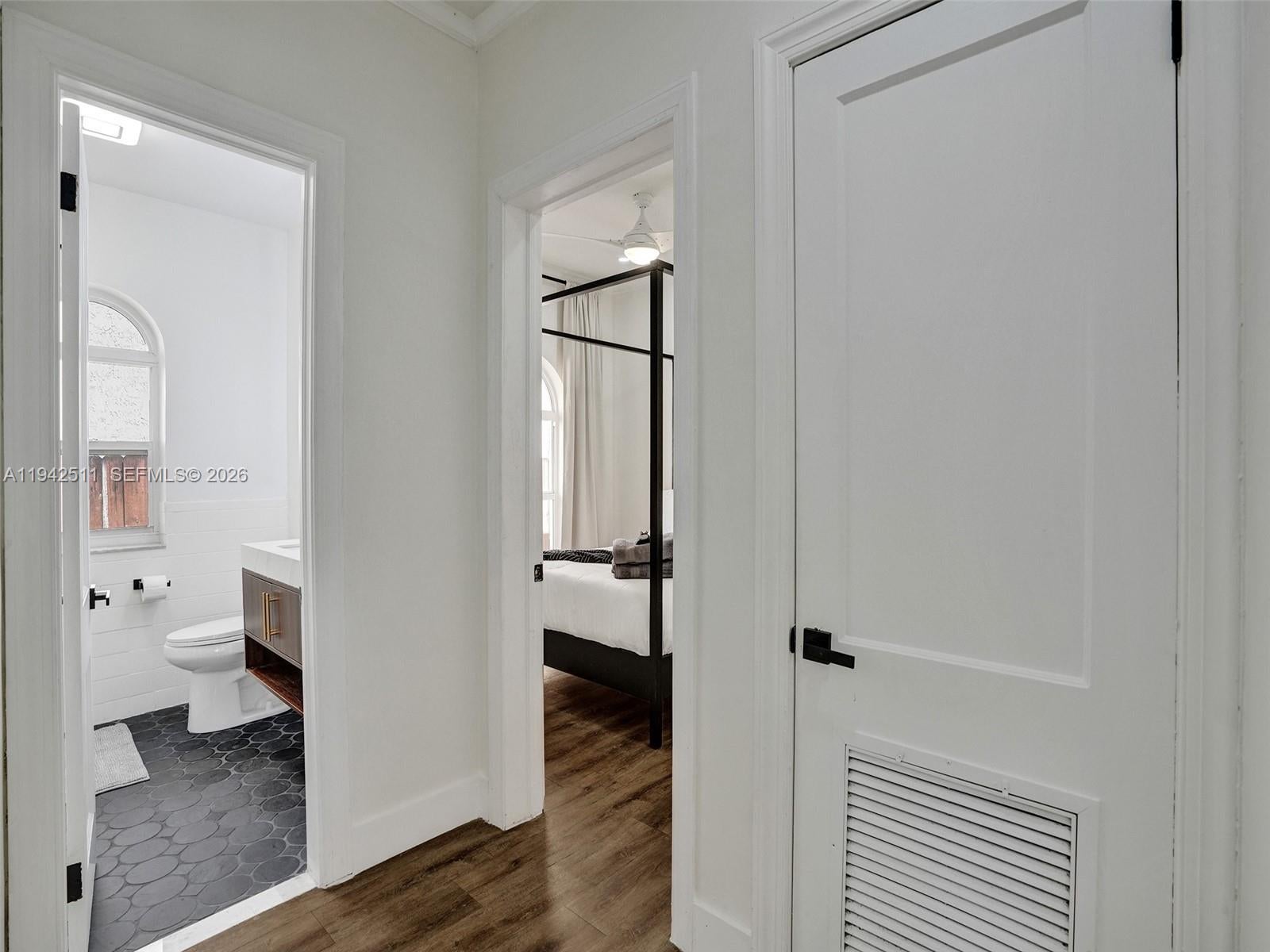 Hollywood, Florida, 33019, United States, 5 Bedrooms Bedrooms, ,4 BathroomsBathrooms,Residential,Active,2009164