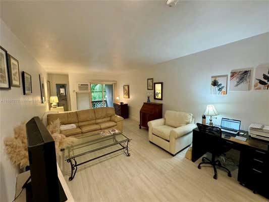 6580 SANTONA ST APT 38A, CORAL GABLES, FL 33146 - Image 1