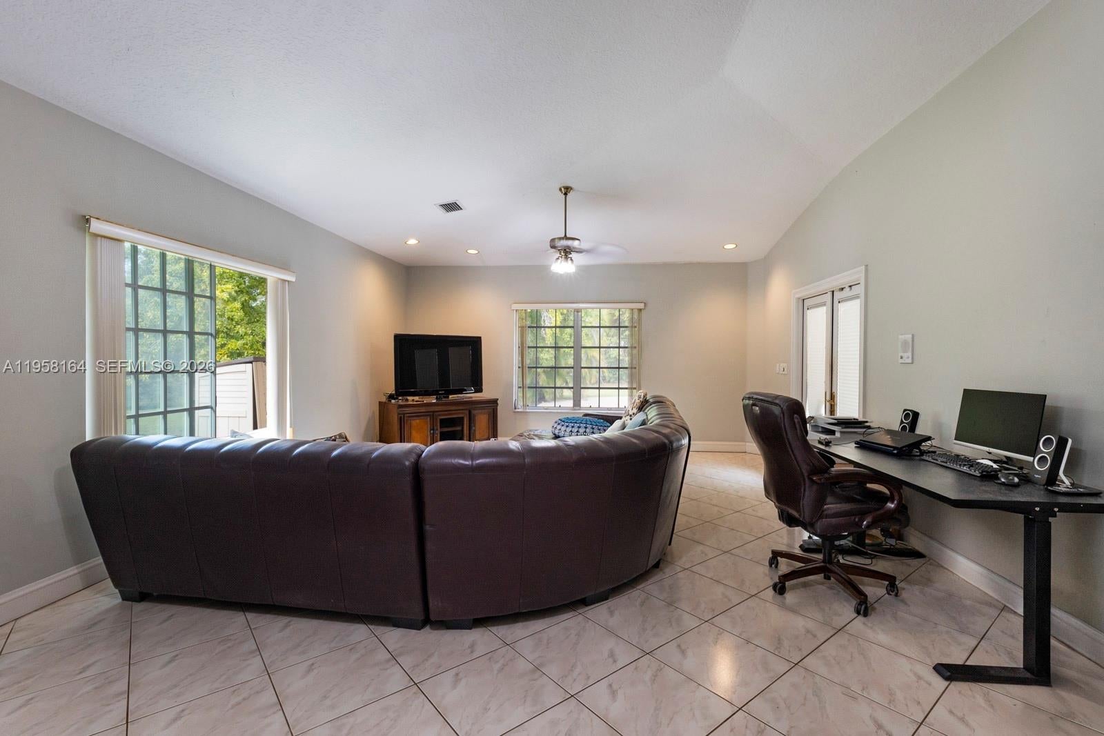 Pinecrest, Florida, 33156, United States, 5 Bedrooms Bedrooms, ,4 BathroomsBathrooms,Residential,Active,2015225