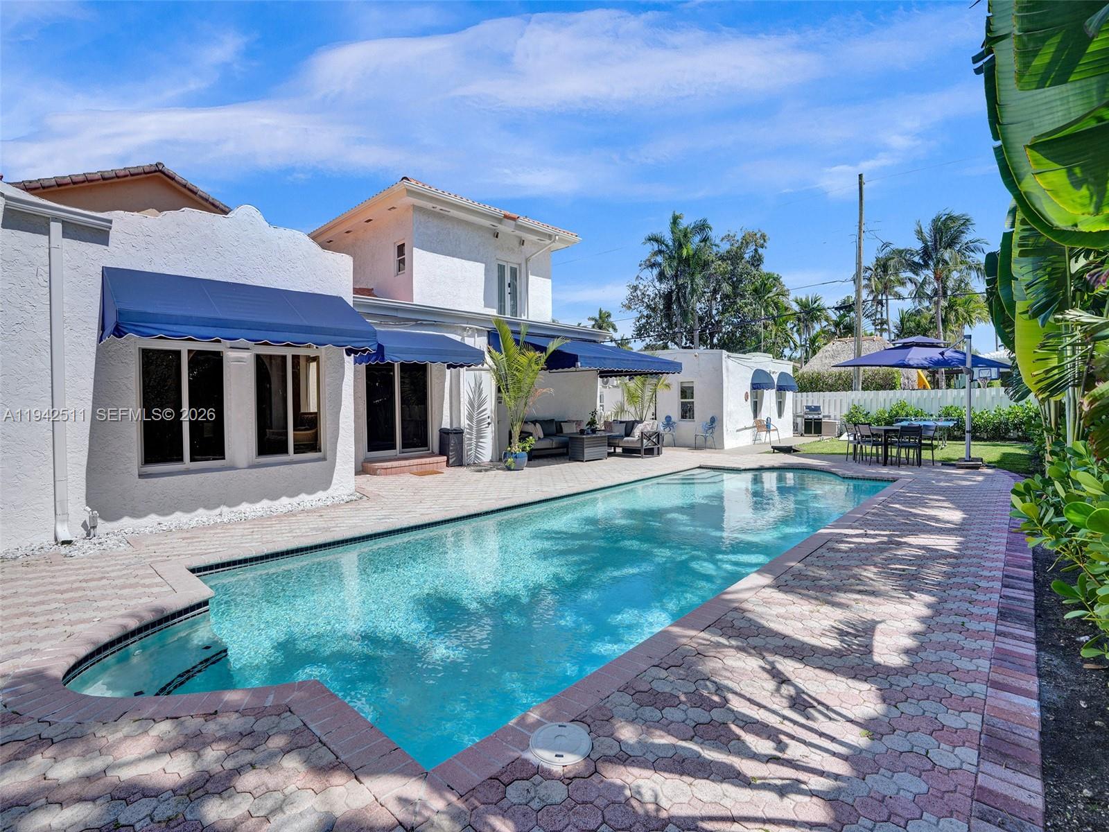 Hollywood, Florida, 33019, United States, 5 Bedrooms Bedrooms, ,4 BathroomsBathrooms,Residential,Active,2009164