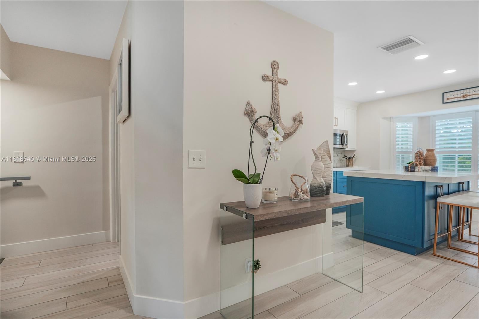 Hollywood, Florida, 33019, United States, 3 Bedrooms Bedrooms, ,4 BathroomsBathrooms,Residential,Active,1852751